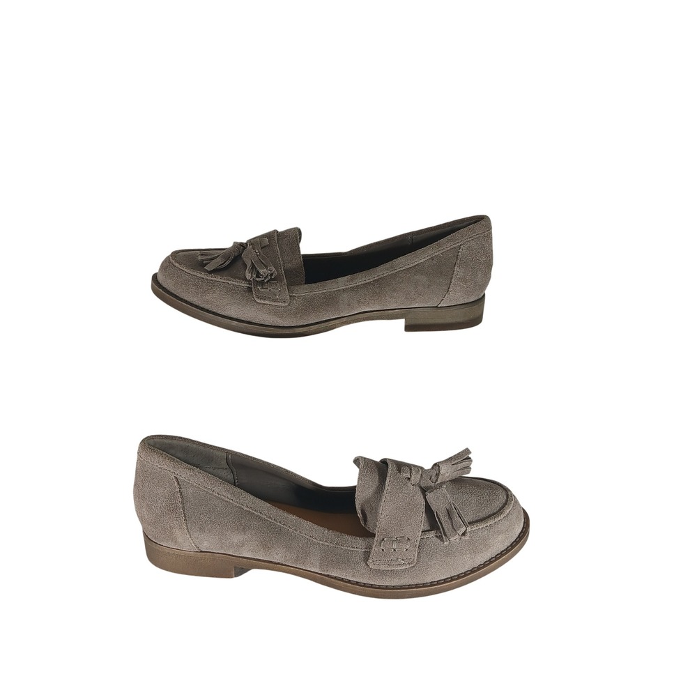 Crown Vintage Moira Loafer 8M Taupe Suede Tassel Round Toe Preppy Classic Z1064
